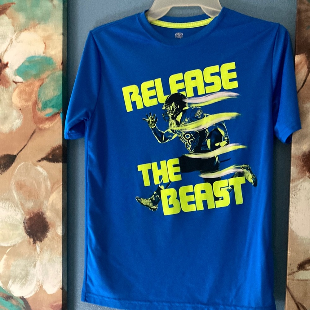 Boys drifit shirt